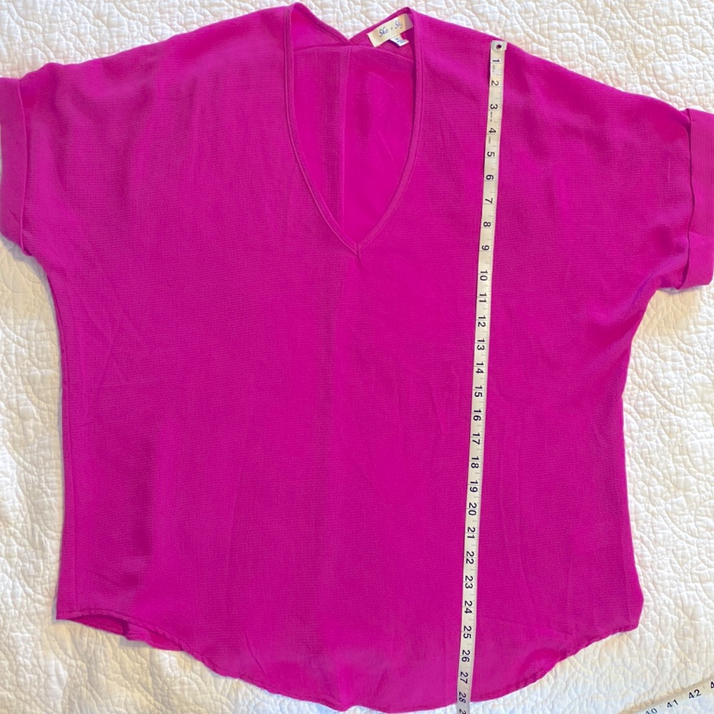 She + Sky hot pink drop shoulder blouse Medium - Picture 5 of 5